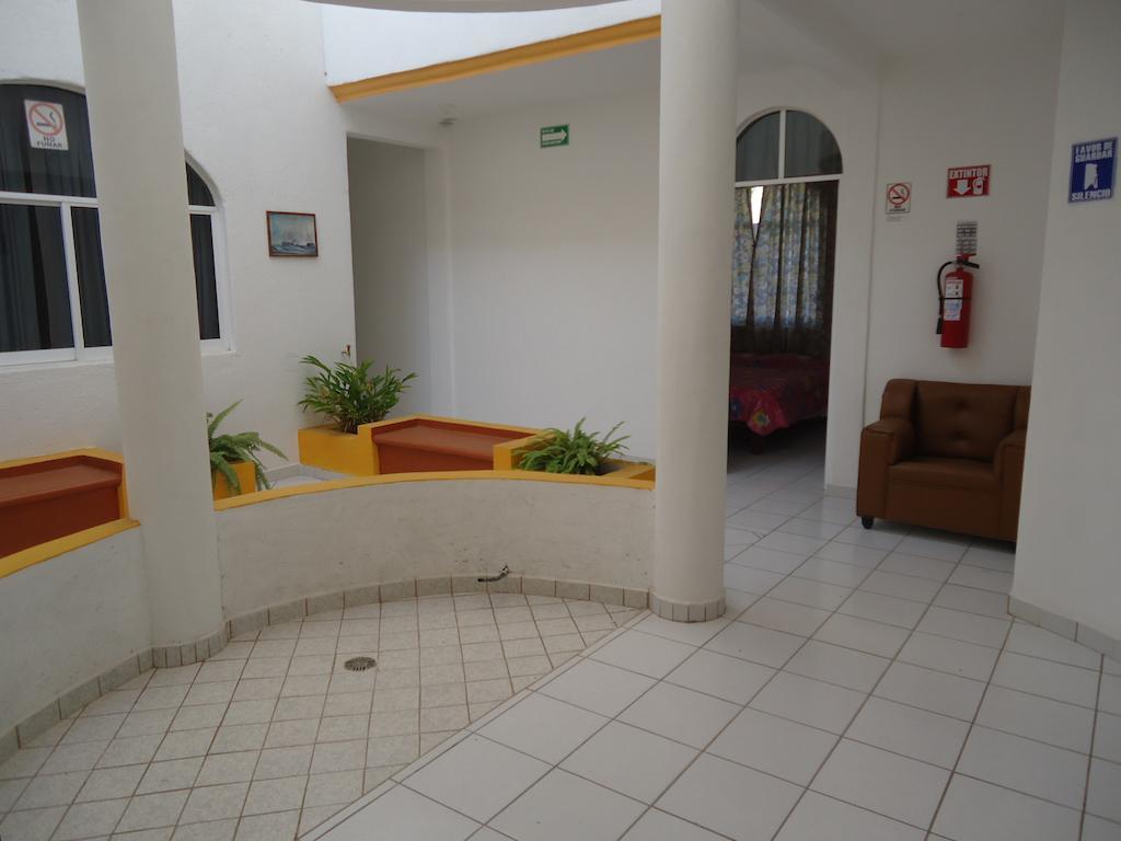 Hotel Cz Санта Крус Уатулко Екстериор снимка